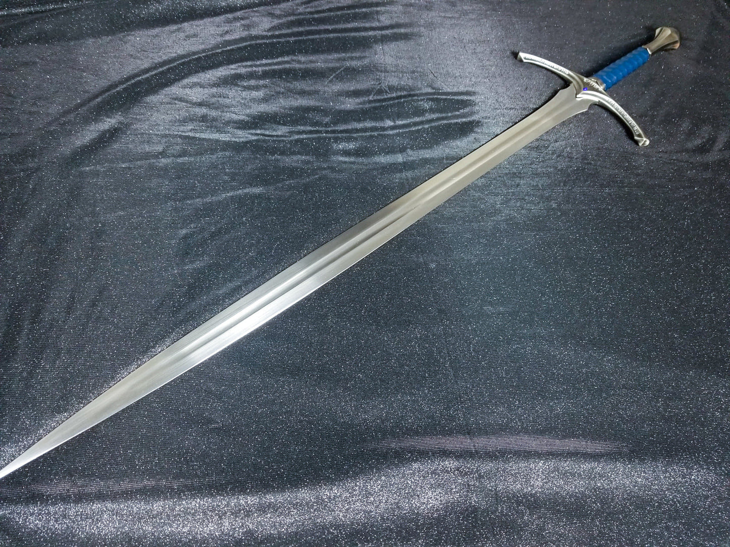 Lord of the Rings Gandalf Sword Glamdring Metal Replica The Hobbit Version