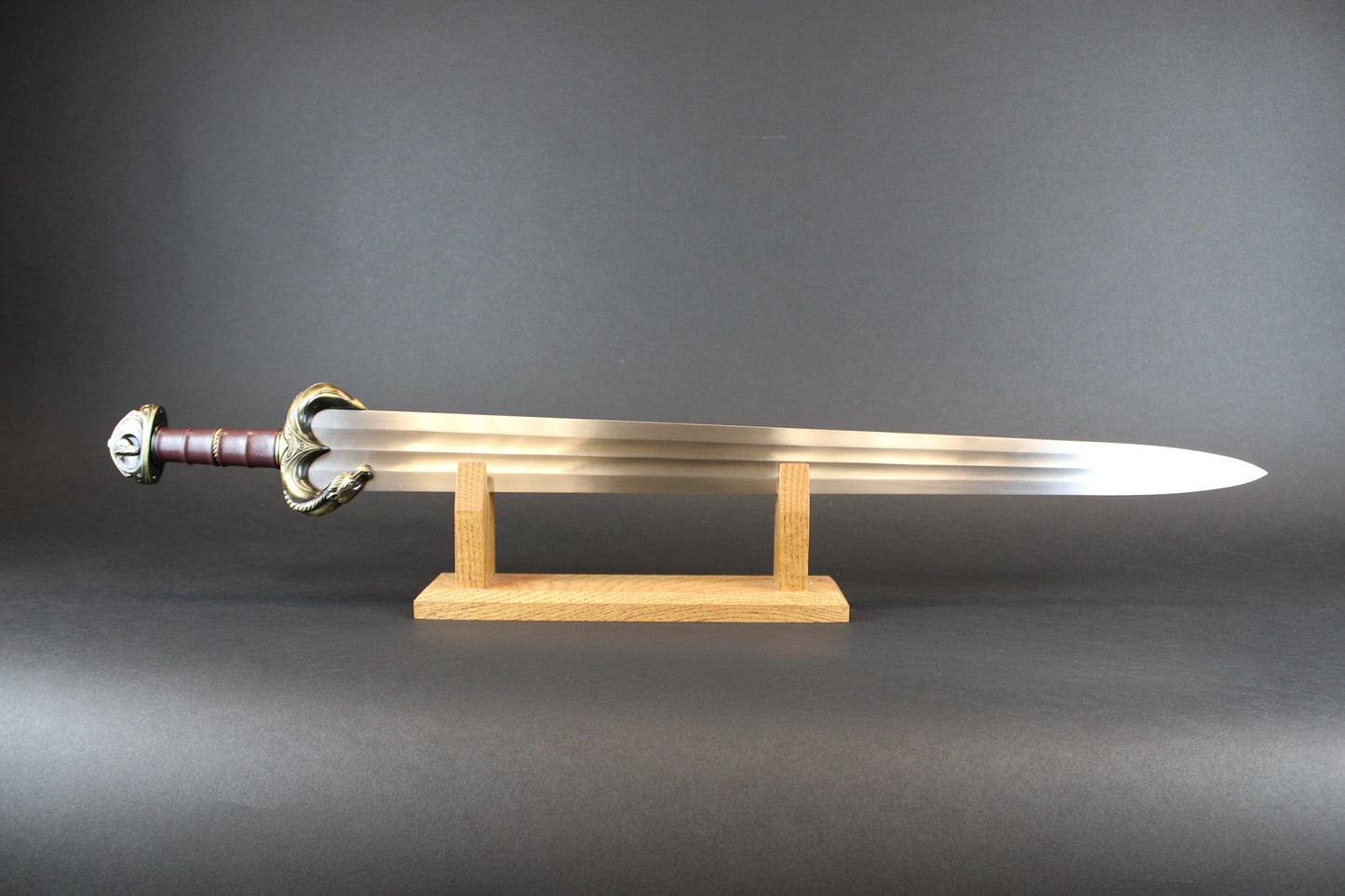 Lord of the Rings Eomer Rohan Sword Guthwine Metal Replica