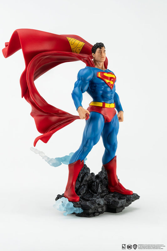 Superman DC Comics Heroes 1/8 Scale Statue by Pure Arts