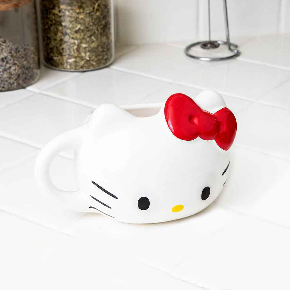 Hello Kitty (Sanrio) 16oz Sculpted Ceramic Mug
