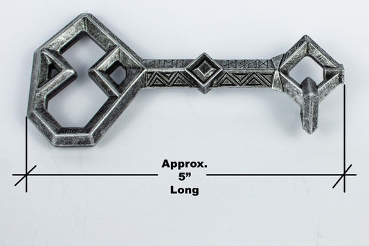 The Lord of the Rings Thorin's Key To Erebor (The Hobbit) Full Scale Prop Replica