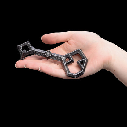 The Lord of the Rings Thorin's Key To Erebor (The Hobbit) Full Scale Prop Replica