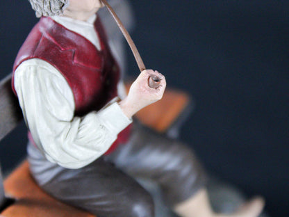 Lord of the Rings Bilbo Baggins Sitting on the Bench Mini Statue by Weta Workshop