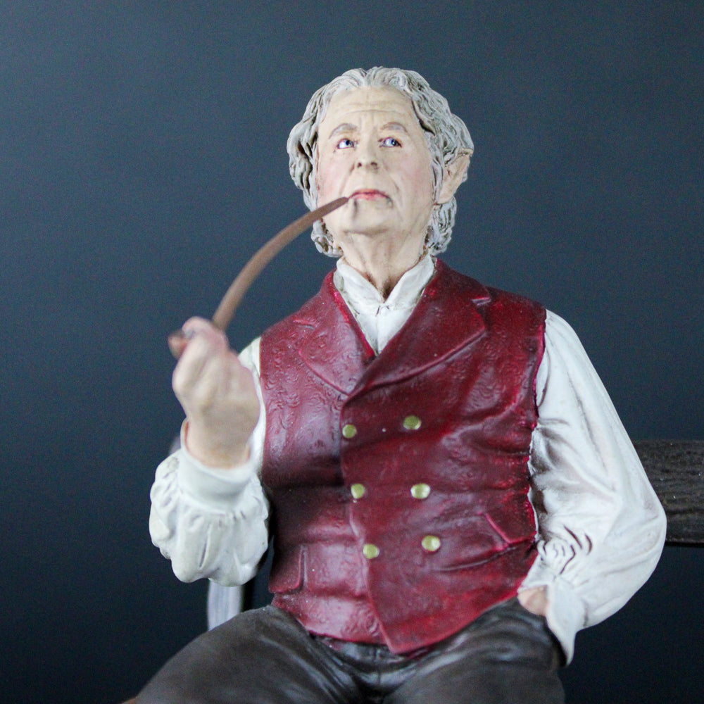 Lord of the Rings Bilbo Baggins Sitting on the Bench Mini Statue by Weta Workshop