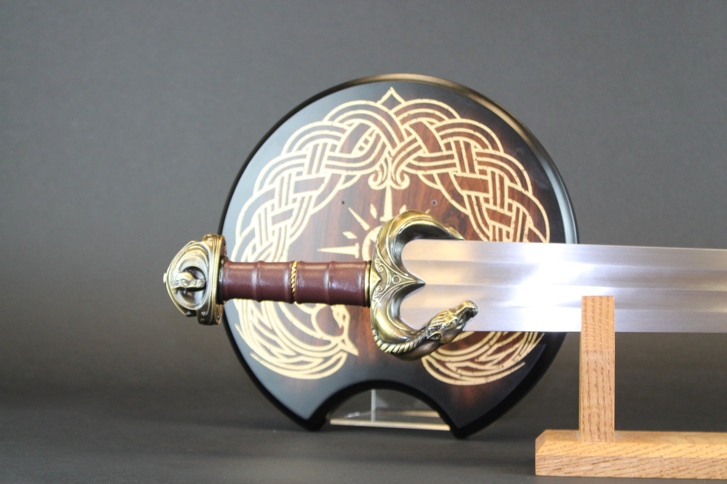 Lord of the Rings Eomer Rohan Sword Guthwine Metal Replica