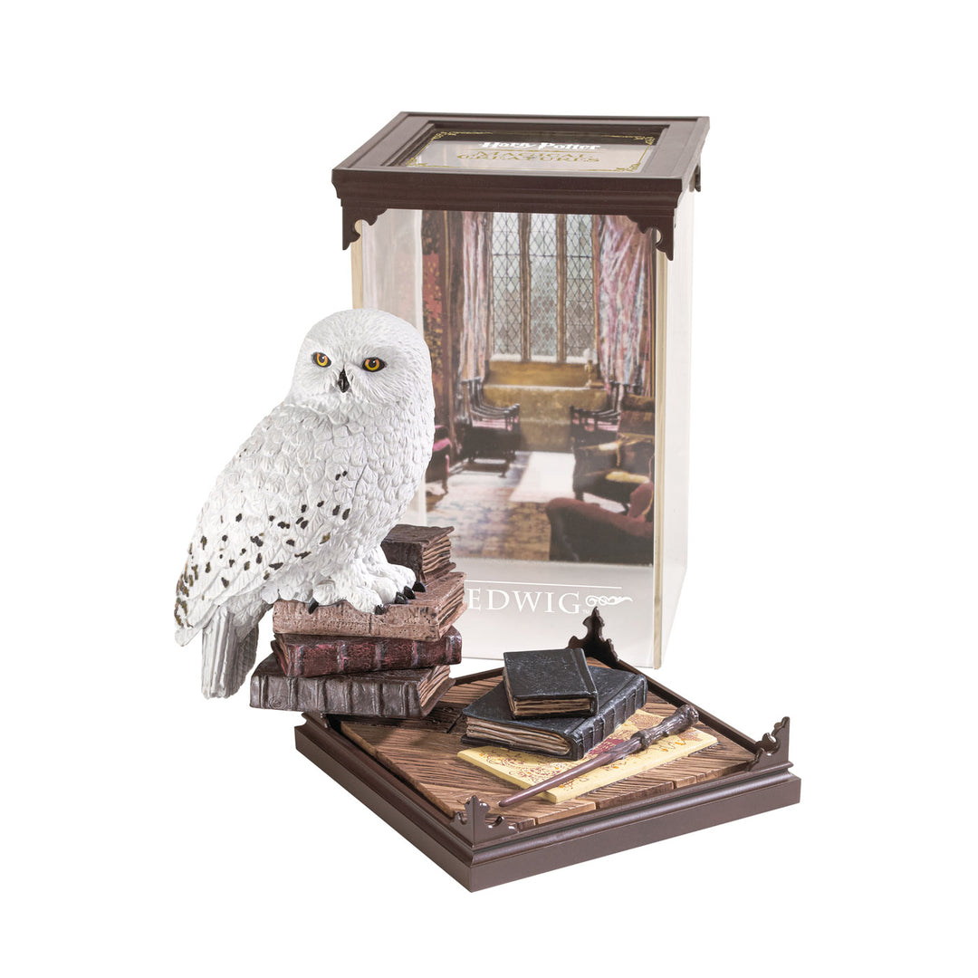 Hedwig Harry Potter Magical Creatures Figure Noble Collection