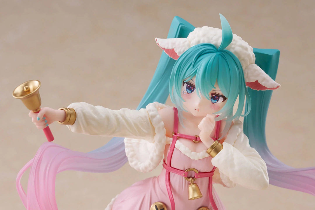 Hatsune Miku Wonderland Figure The Wolf and the Seven Little Goats