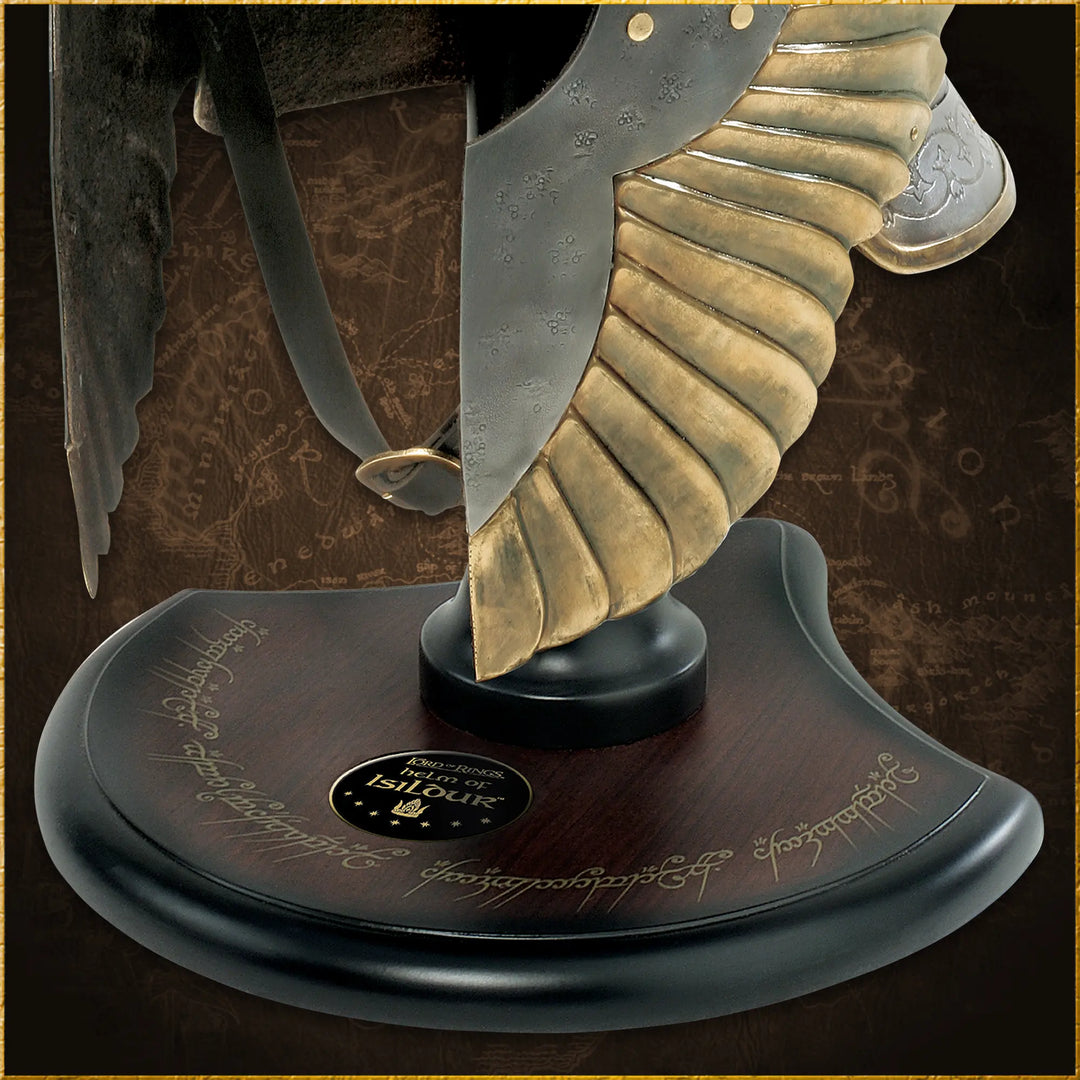 Lord of the Rings Helm of King Isildur Replica 1:1 Scale Prop Replica by United Cutlery