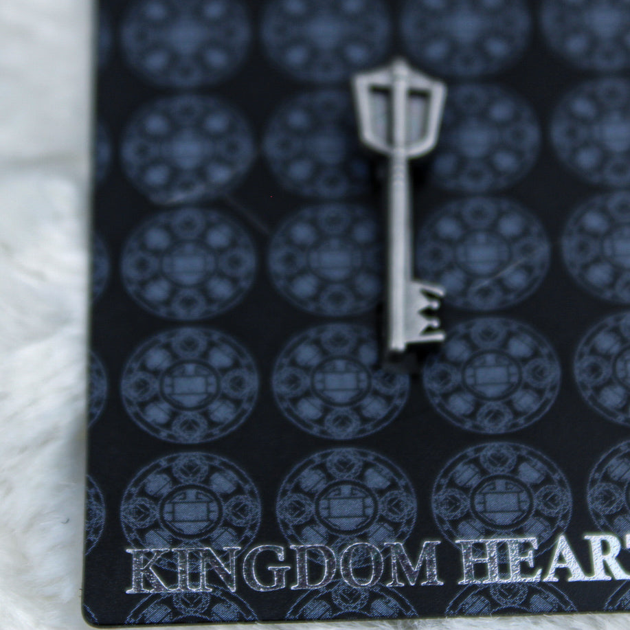 Kingdom Hearts Keyblade Pewter Pin