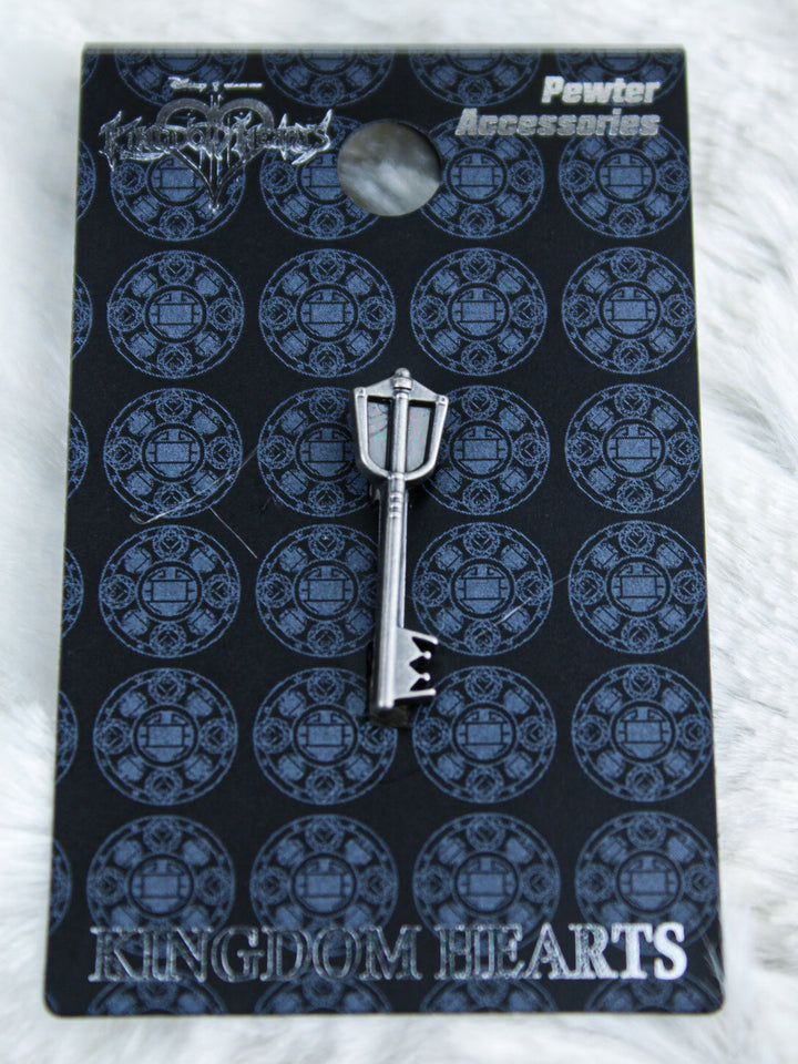 Kingdom Hearts Kingdom Key Keyblade Pewter Pin