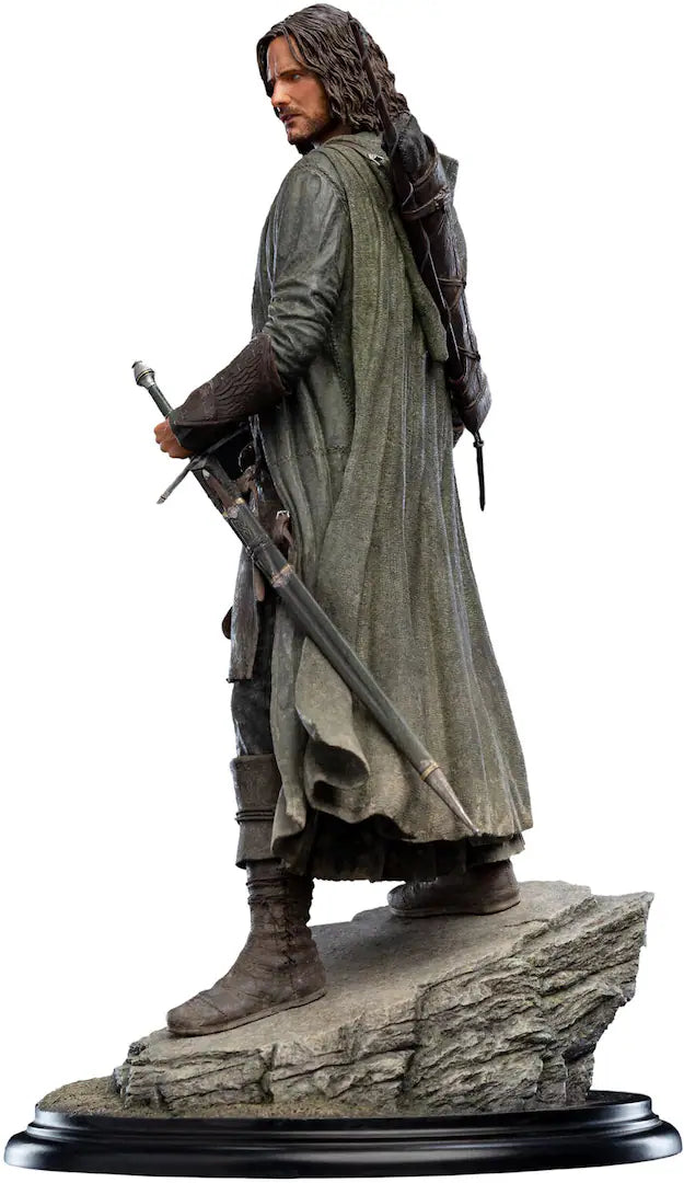 Lord of the Rings Aragorn (Strider Hunter of the Plains) Statue by Weta Workshop