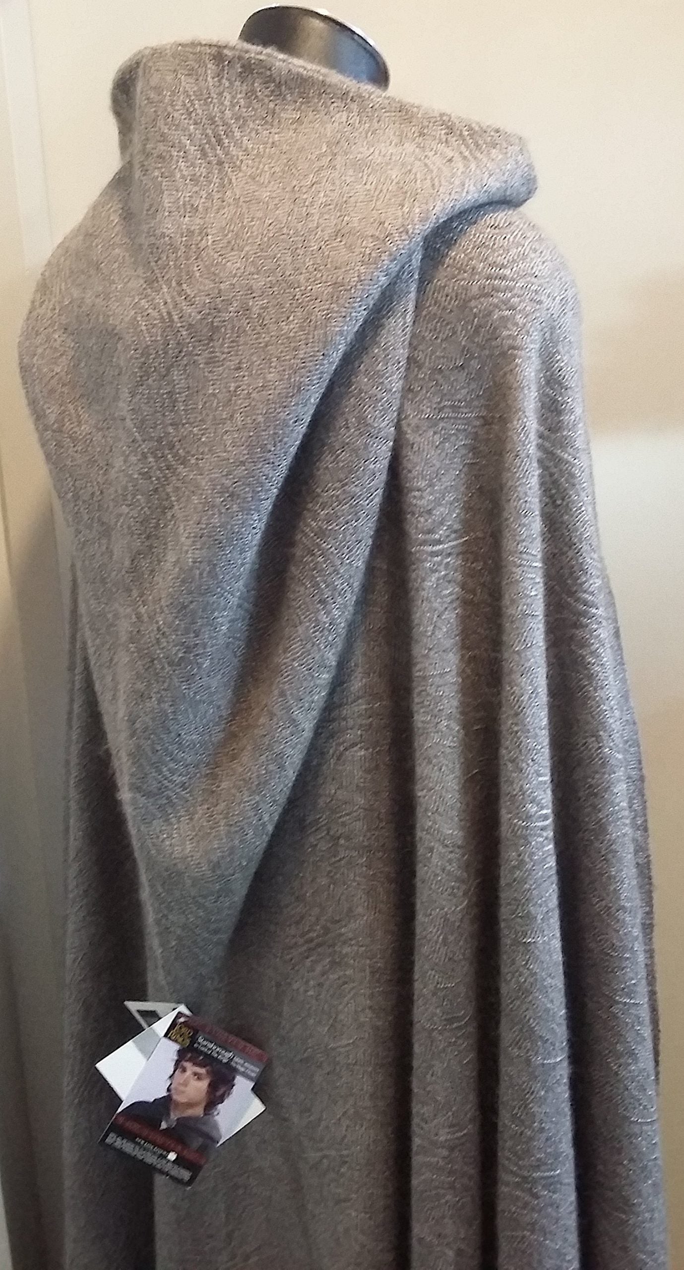 Lord of the Rings Fellowship Cloak Authentic Replica by Stansborough