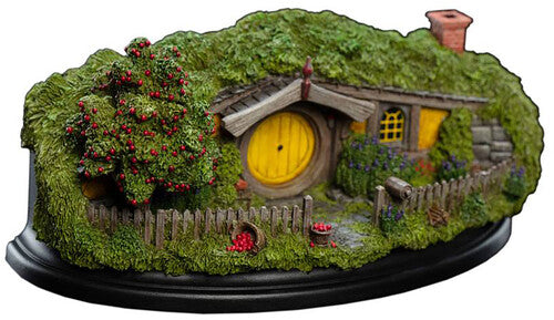 Lord of the Rings 13 Apple Orchard Hobbit Hole Statue by Weta Workshop