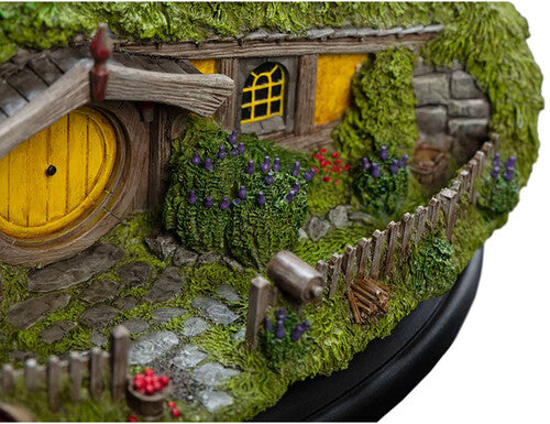 Lord of the Rings 13 Apple Orchard Hobbit Hole Statue by Weta Workshop