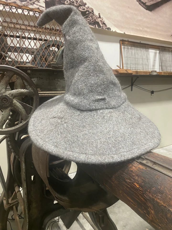 Lord of the Rings Gandalf the Grey Replica Hat Authentic Trilogy Collection by Stansborough
