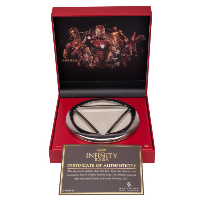 Marvel Infinity Saga Iron Man RT-4 Arc Reactor Collectible Light Up Pin