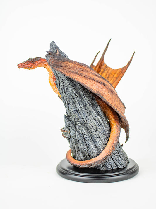 The Lord of the Rings The Hobbit Smaug The Magnificent Mini Statue by Weta Workshop