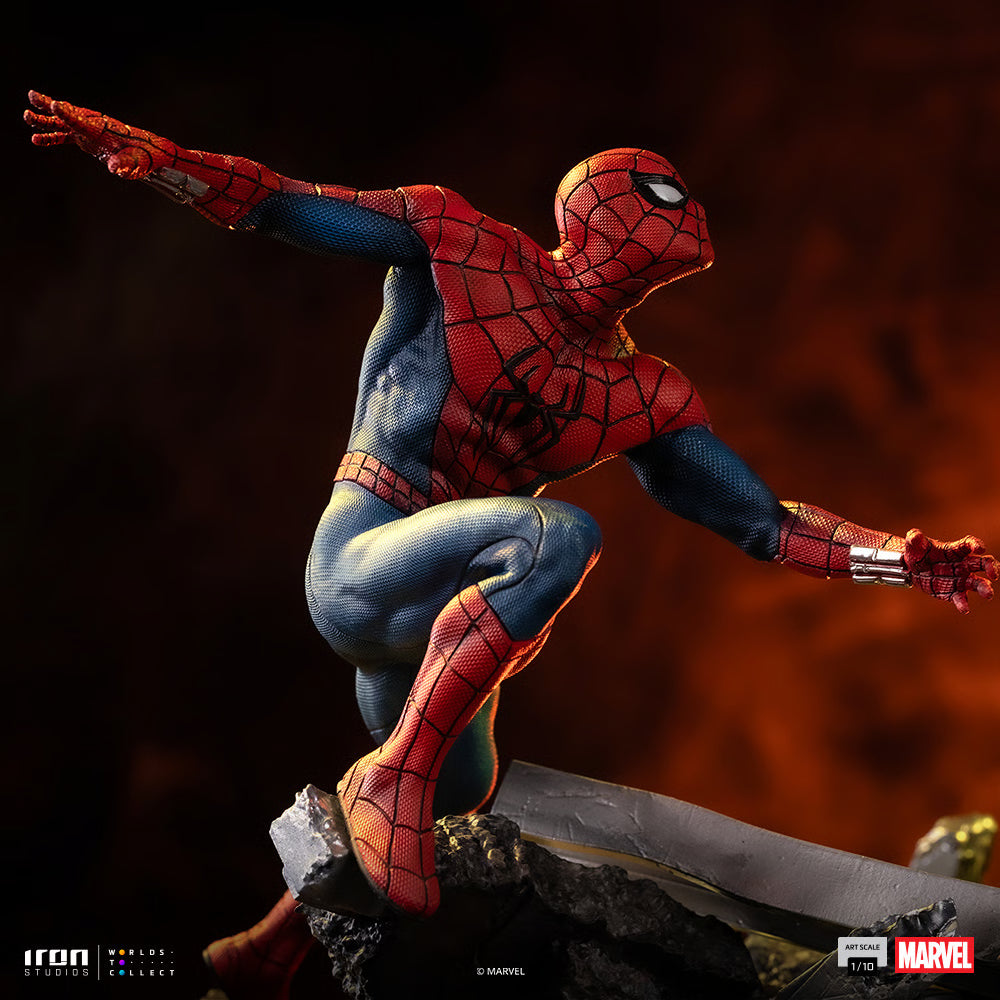 *Pre-Order* Marvel Spider-Man vs Hulk 1:10 Scale Statue by Iron Studios
