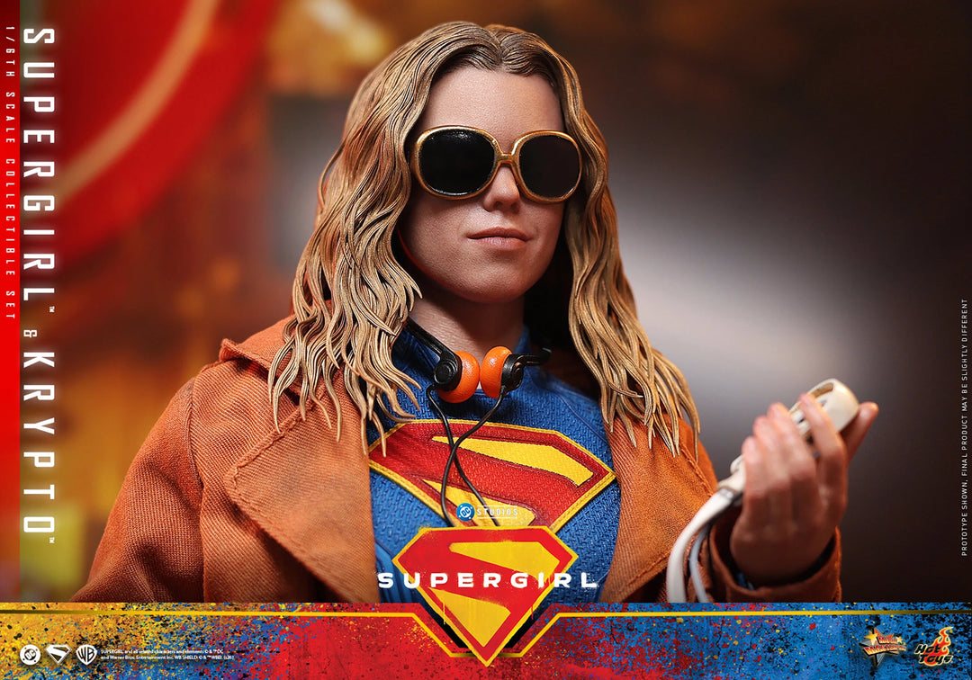 *Pre-Order* Supergirl &amp; Krypto (DC Comics) Sixth Scale Figure Set by Hot Toys