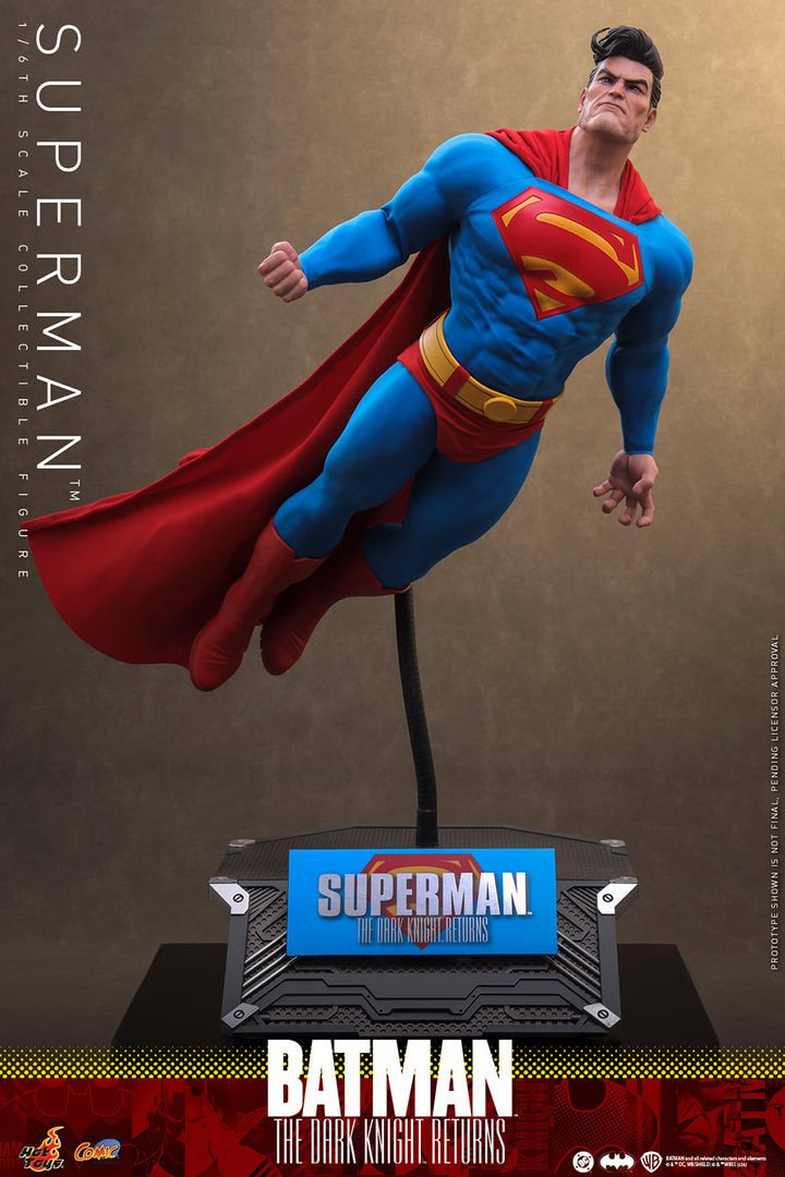 *Pre-Order* Superman (Batman: The Dark Knight Returns) Sixth Scale Figure by Hot Toys