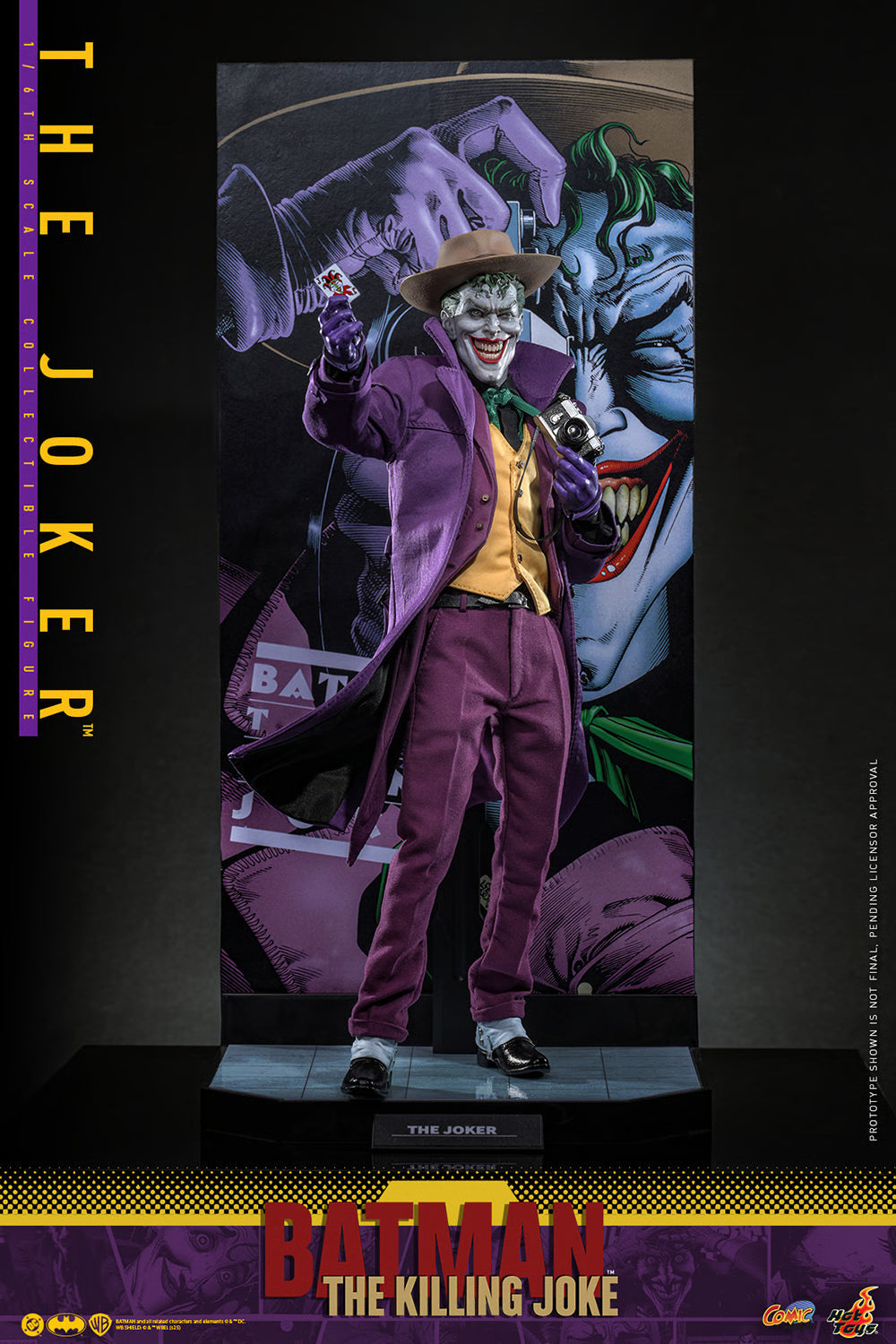 *Pre-Order* DC Comics The Joker Sixth Scale Figure by Hot Toys