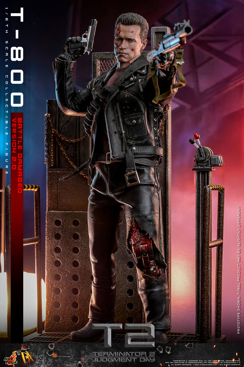 *Pre-Order* The Terminator T-800 (Battle Damaged Version 2.0) Sixth Scale Figure by Hot Toys