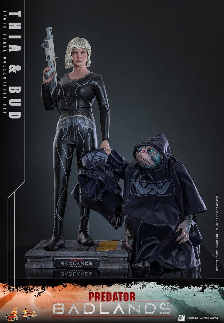*Pre-Order* Thia and Bud (Predator: Badlands) Sixth Scale Figure Set by Hot Toys