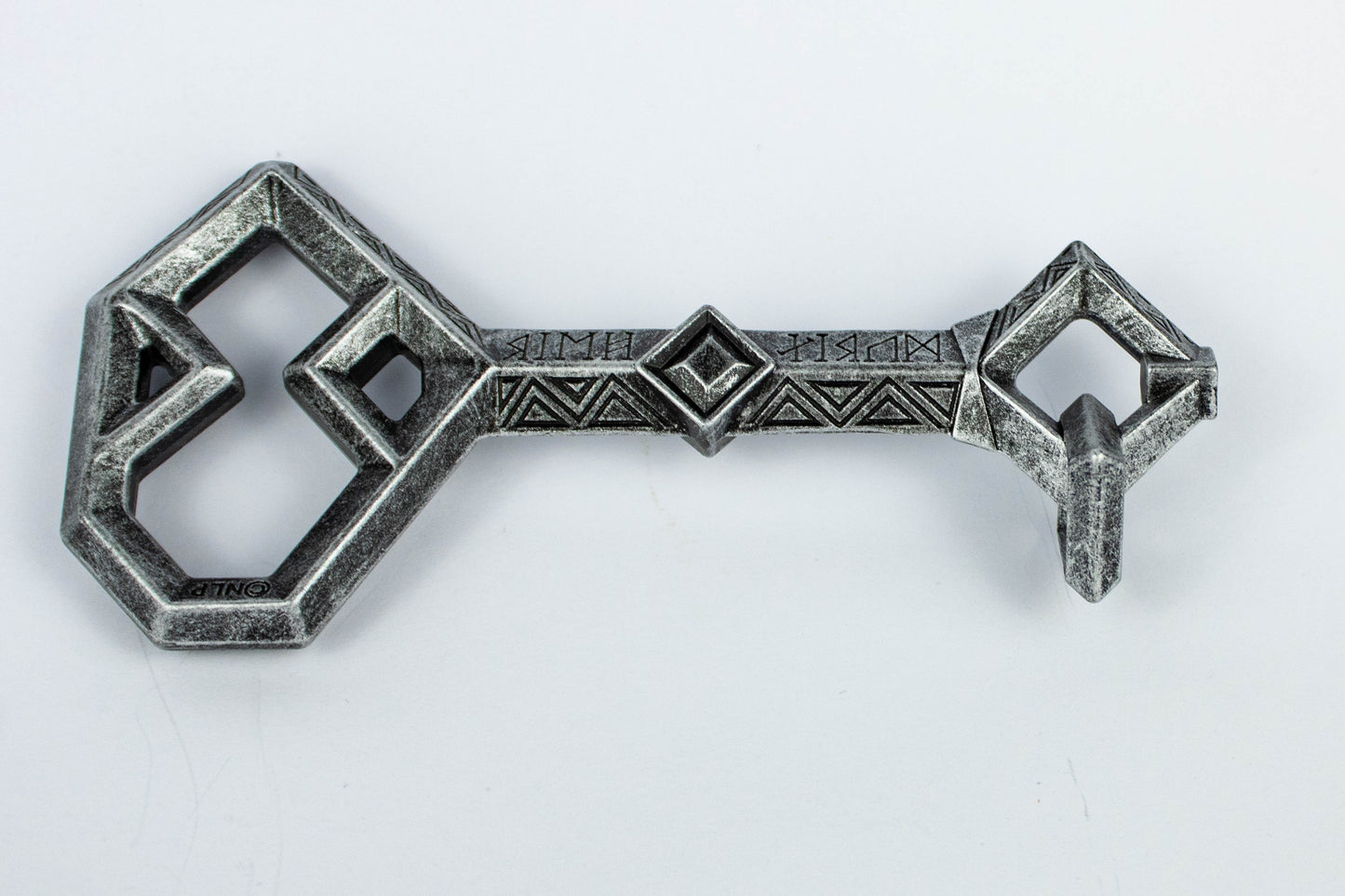 The Lord of the Rings Thorin's Key To Erebor (The Hobbit) Full Scale Prop Replica