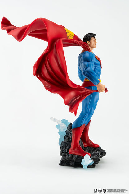 Superman DC Comics Heroes 1/8 Scale Statue by Pure Arts