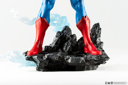 Superman DC Comics Heroes 1/8 Scale Statue by Pure Arts