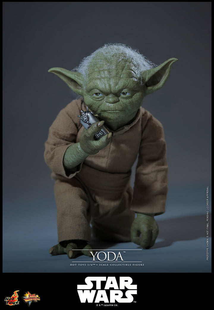 *Pre-Order* Yoda (Star Wars: Revenge of the Sith) Sixth Scale Figure Hot Toys