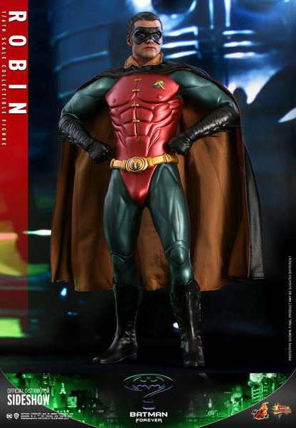 Robin Batman (DC Comics)  Forever Sixth Scale Figure by Hot Toys