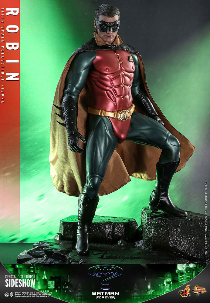 Robin Batman (DC Comics)  Forever Sixth Scale Figure by Hot Toys
