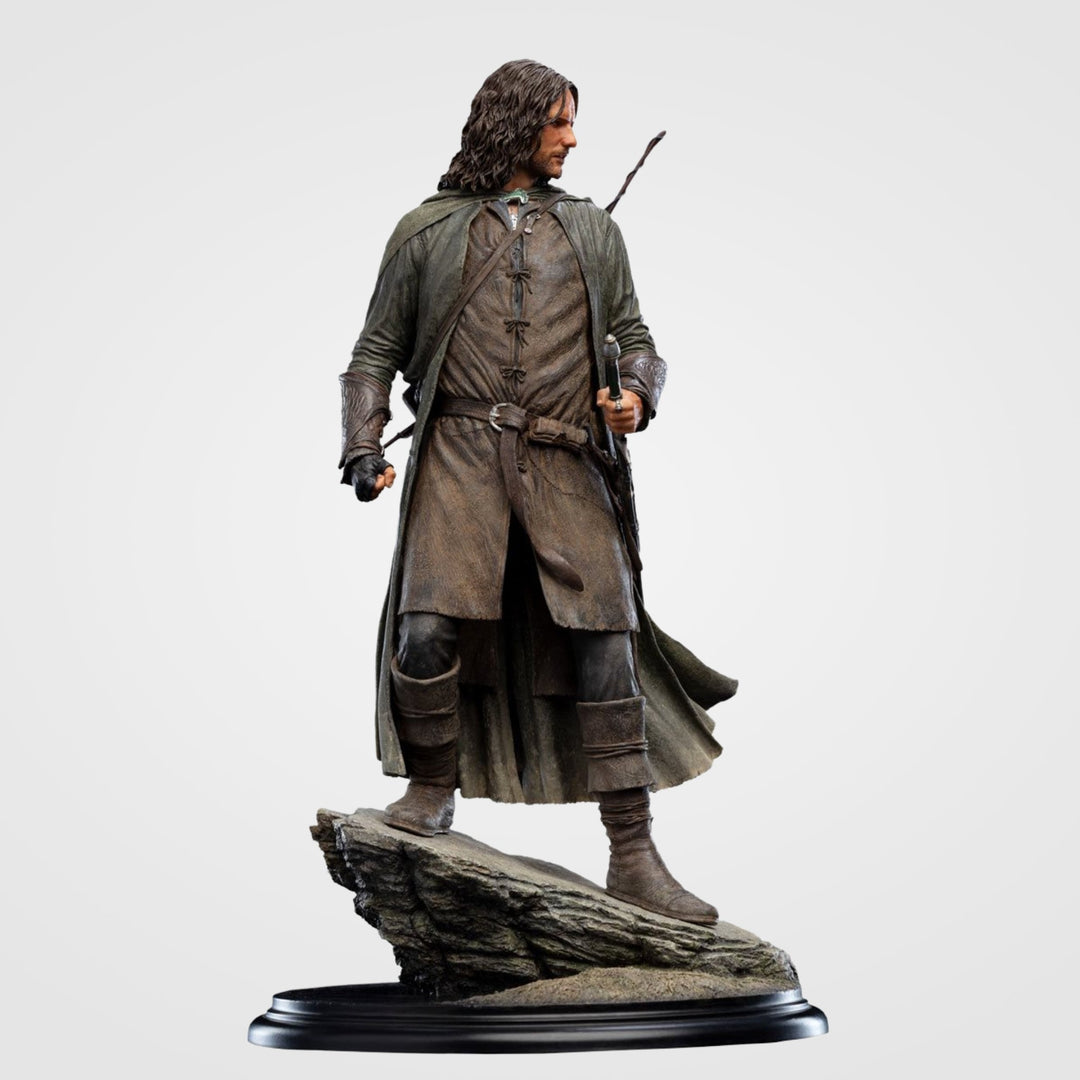 Lord of the Rings Aragorn (Strider Hunter of the Plains) Statue by Weta Workshop