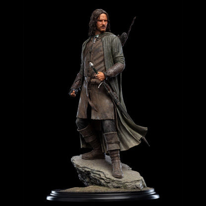 Aragorn (Hunter of the Plains) Lord of the Rings Statue by Weta Workshop