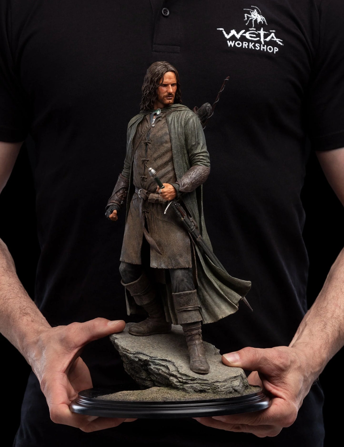 Lord of the Rings Aragorn (Hunter of the Plains) Statue by Weta Workshop
