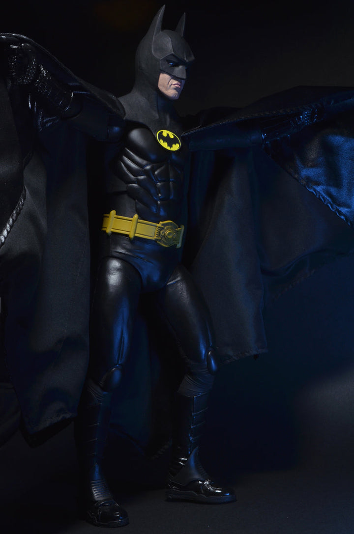 NECA Batman (1989) Michael Keaton DC Comics 1:4 Scale Action Figure