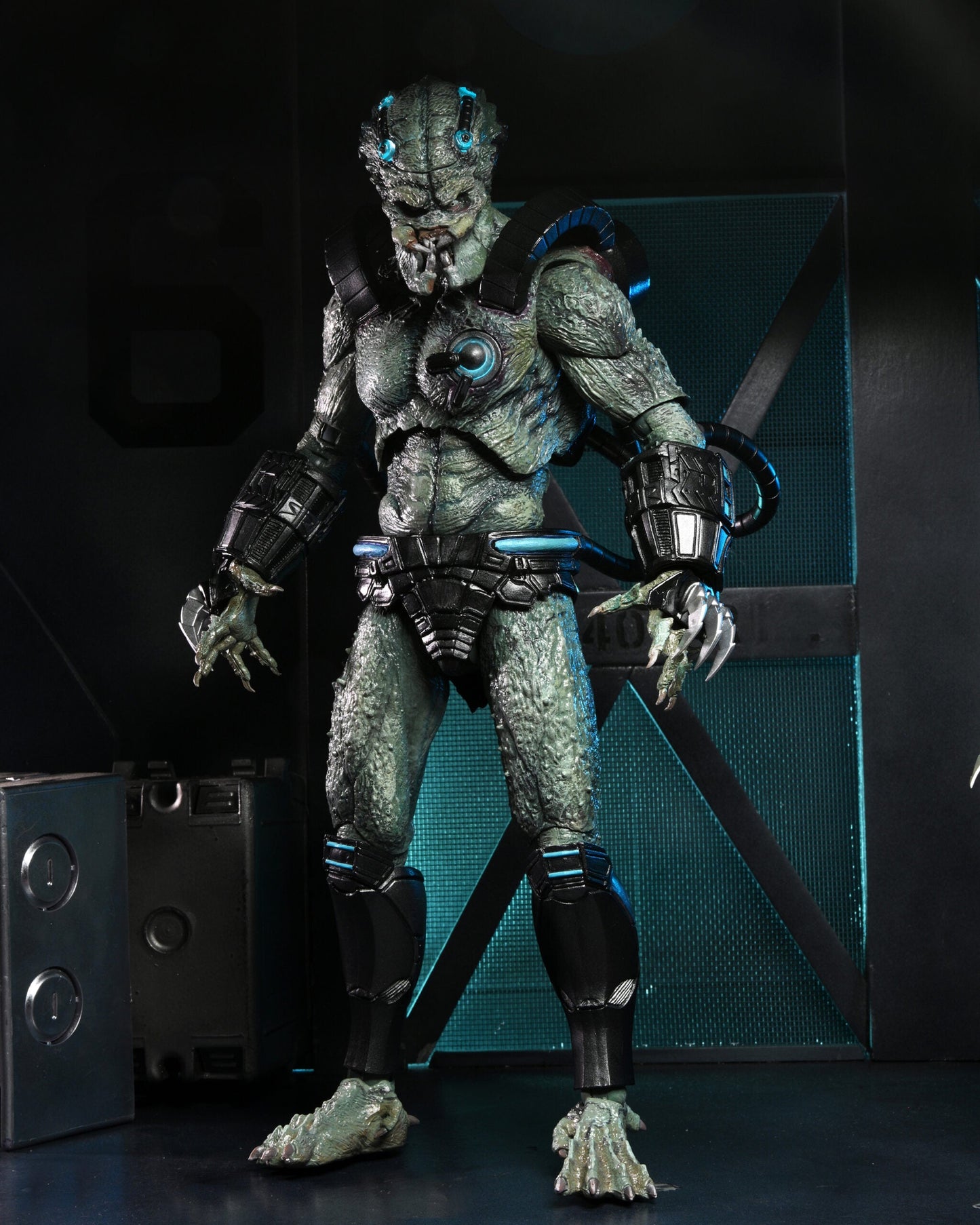 Deluxe Stone Heart Predator NECA Ultimate Edition Figure