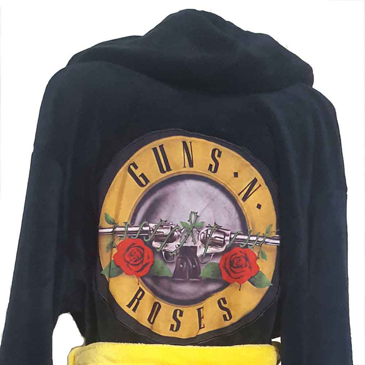 Guns N&