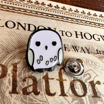 Hedwig Harry Potter  Chibi Enamel Pin