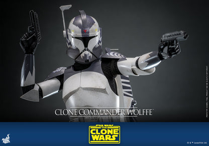 Star Wars The Clone Wars Clone Commander Wolffe Sixth Scale Figure by Hot Toys