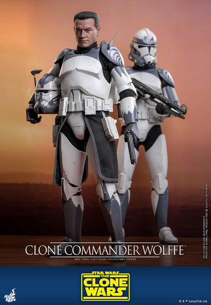 Star Wars The Clone Wars Clone Commander Wolffe Sixth Scale Figure by Hot Toys