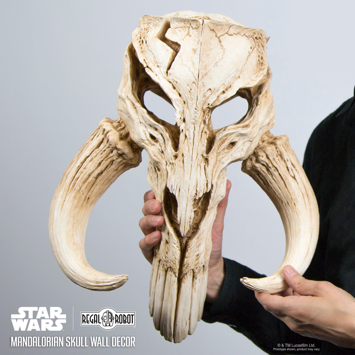 Star Wars The Mandalorian Mythosaur Skull 17" Replica Wall Sculpture