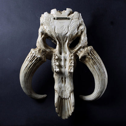 Mandalorian Mythosaur Skull (Star Wars) 17" Replica Wall Sculpture
