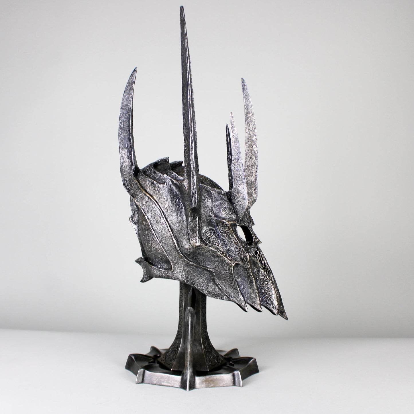 Lord of the Rings Sauron Helmet Half-Scale Replica by United Cutlery