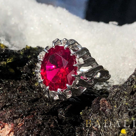 The Lord of the Rings Narya Gandalf's Ring of Power Replica Ring