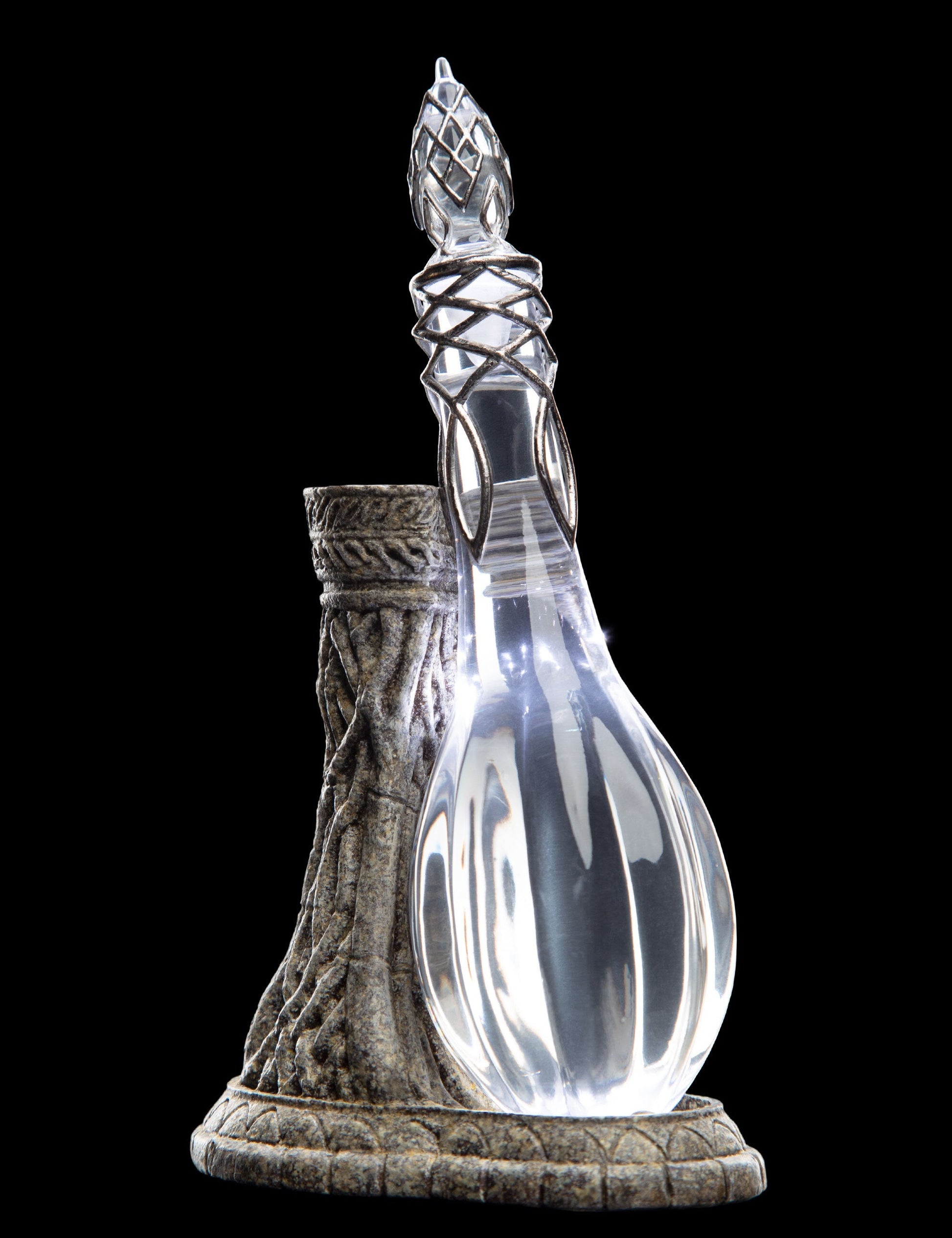 Phial of Galadriel with Base (The Lord of the Rings) LED Lighted 1:1 Scale Prop Replica