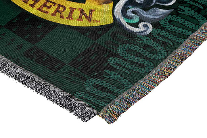 Harry Potter Slytherin Crest Woven Tapestry Throw Blanket