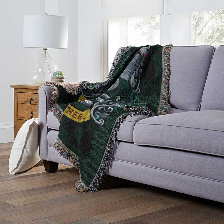 Harry Potter Slytherin Crest Woven Tapestry Throw Blanket