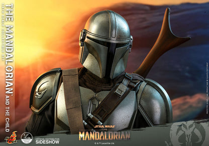 Star Wars The Mandalorian and Grogu 1/4 Scale Figure Set Collector Edition by Hot Toys